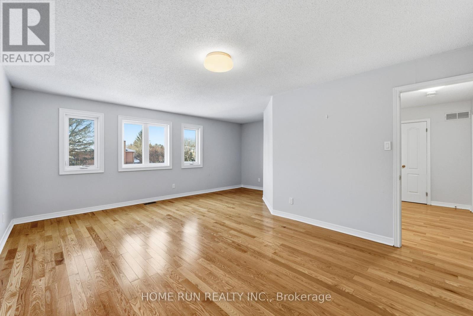 35 Weslock Way, Ottawa, Ontario  K2K 2K3 - Photo 33 - X12760410