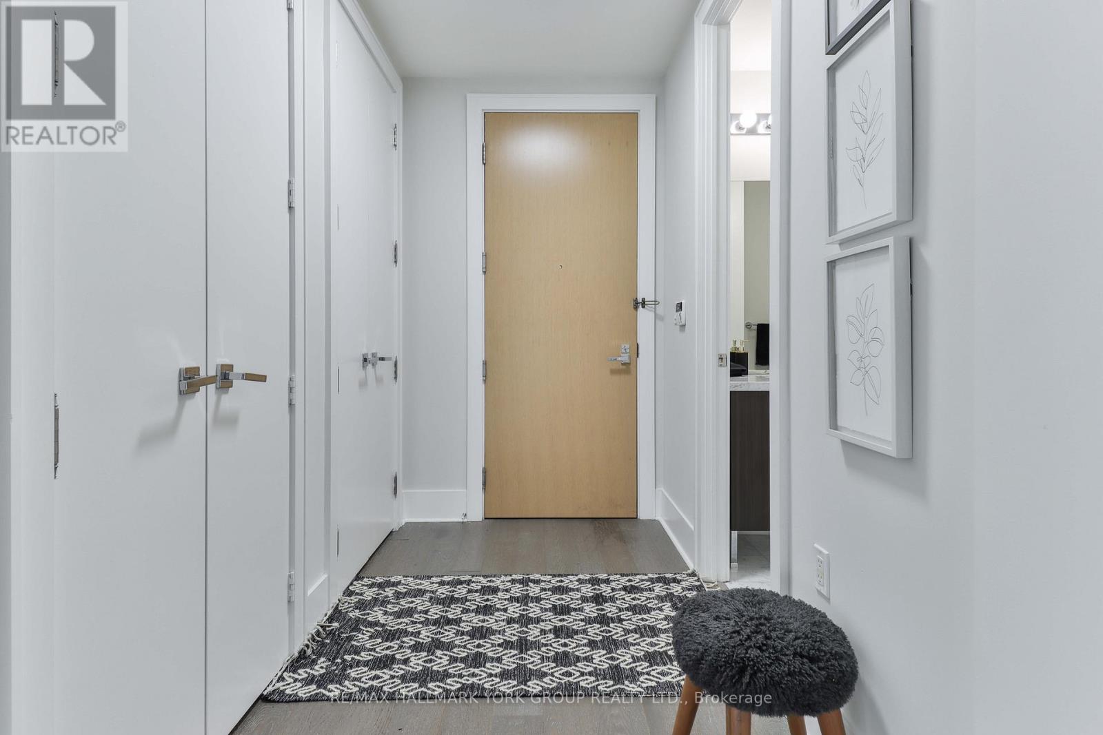 505 - 29 Queens Quay E, Toronto, Ontario  M5E 0A4 - Photo 3 - C12760404