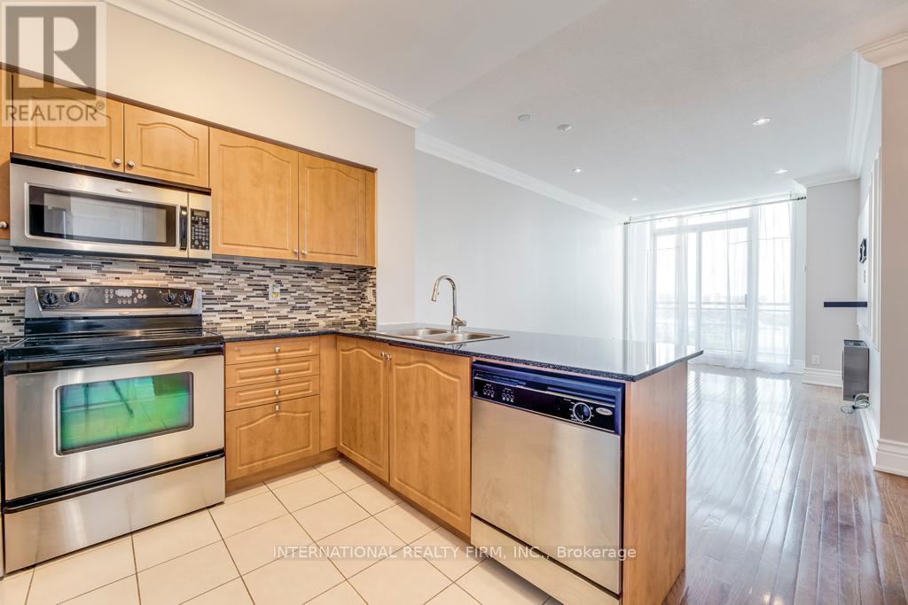 Ph09 - 350 Red Maple Road, Richmond Hill, Ontario  L4C 0T5 - Photo 8 - N12760396