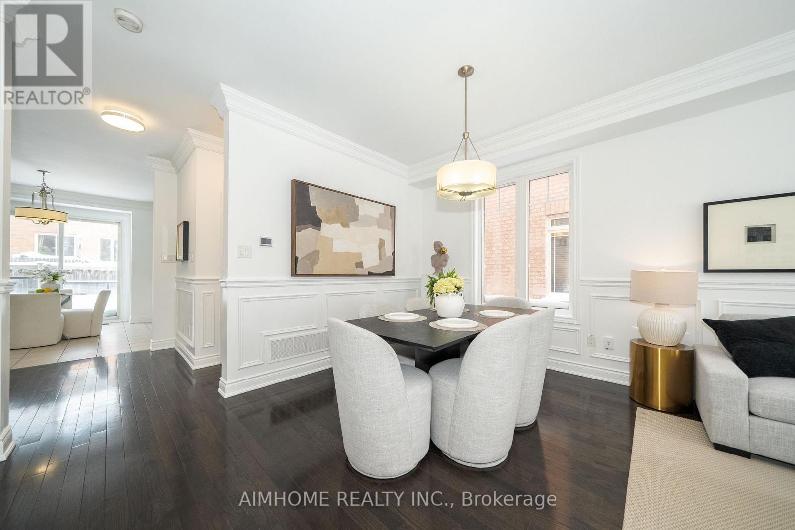 15 Rowley Street, Richmond Hill, Ontario  L4E 0N2 - Photo 10 - N12760412