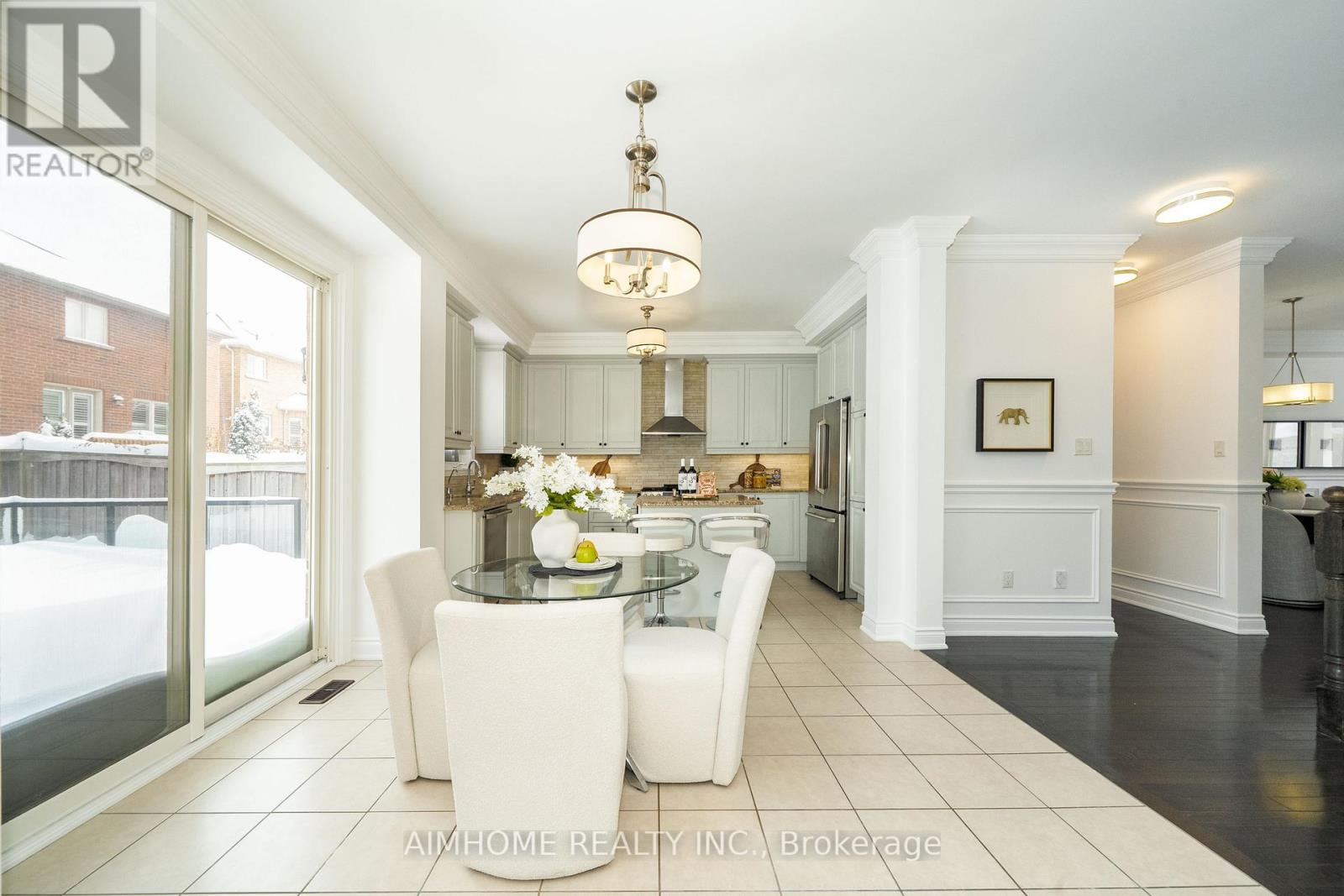 15 Rowley Street, Richmond Hill, Ontario  L4E 0N2 - Photo 16 - N12760412