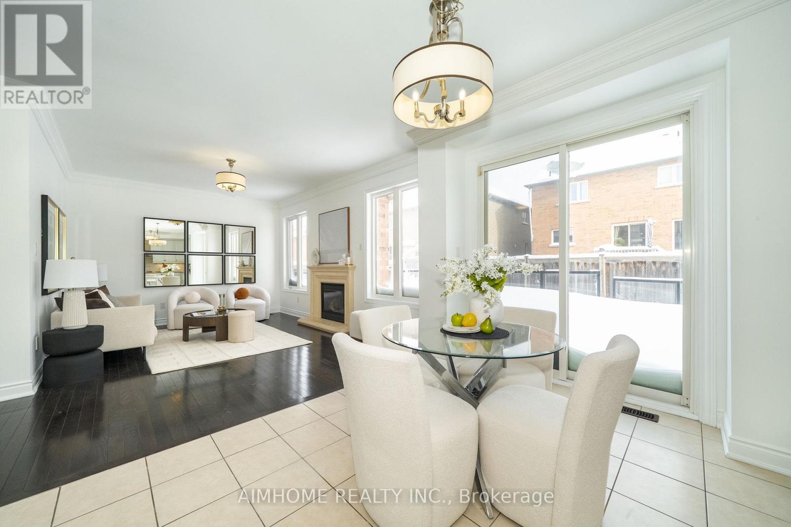 15 Rowley Street, Richmond Hill, Ontario  L4E 0N2 - Photo 19 - N12760412