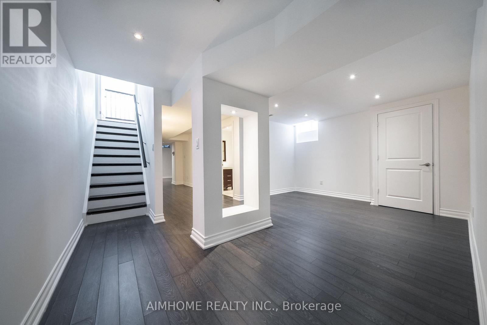 15 Rowley Street, Richmond Hill, Ontario  L4E 0N2 - Photo 44 - N12760412