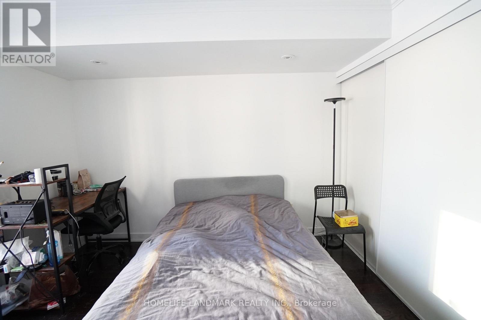 4 - 4030 Parkside Village Drive, Mississauga, Ontario  L5B 0K2 - Photo 14 - W12760400