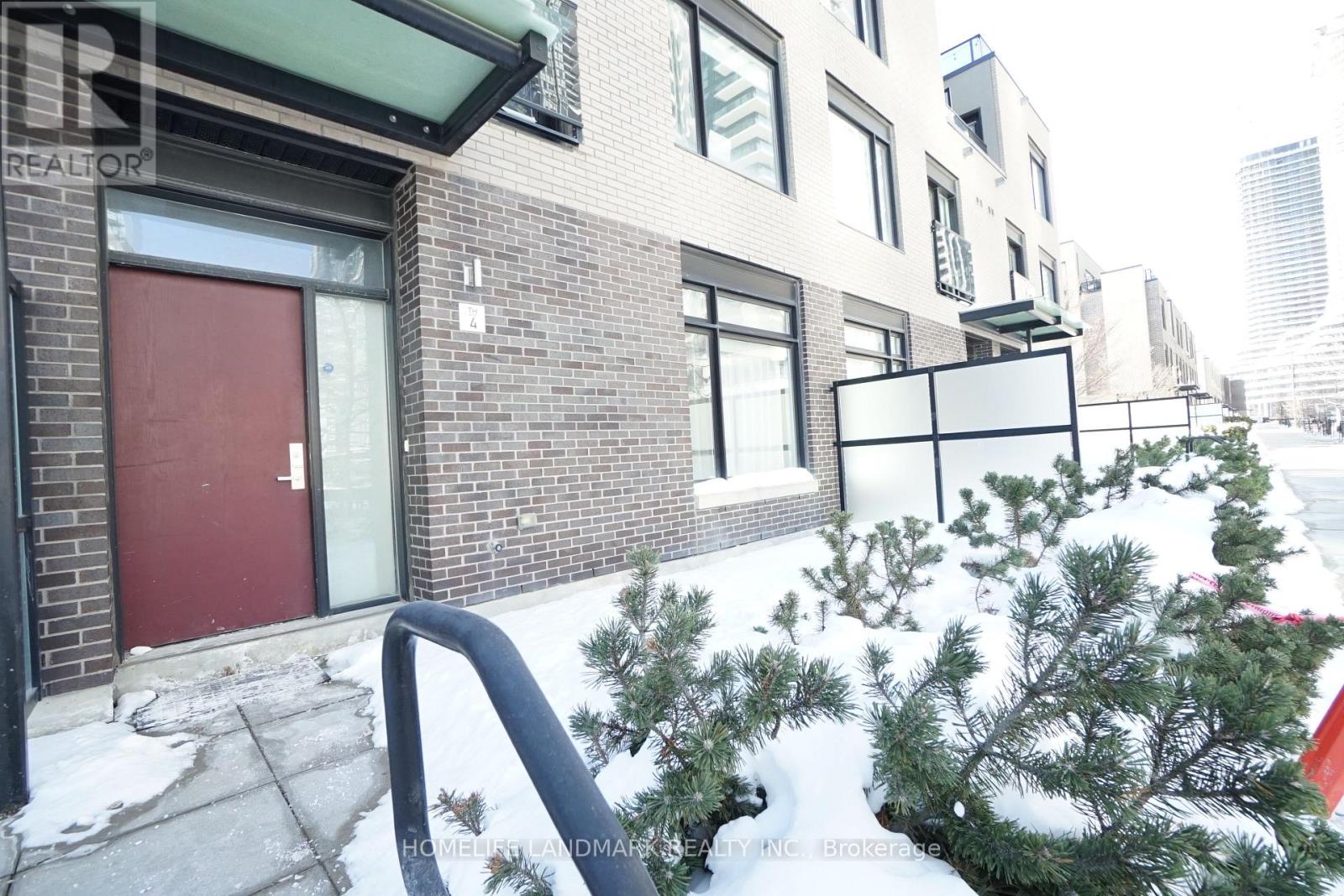 4 - 4030 Parkside Village Drive, Mississauga, Ontario  L5B 0K2 - Photo 2 - W12760400