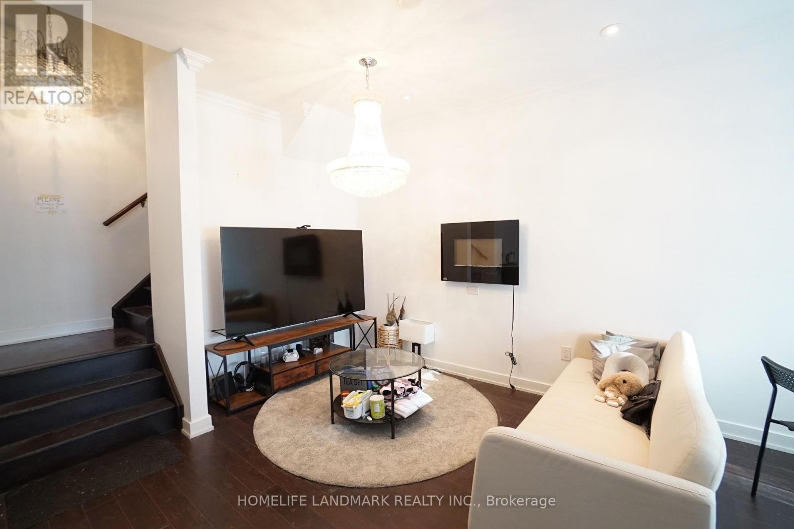 4 - 4030 Parkside Village Drive, Mississauga, Ontario  L5B 0K2 - Photo 8 - W12760400