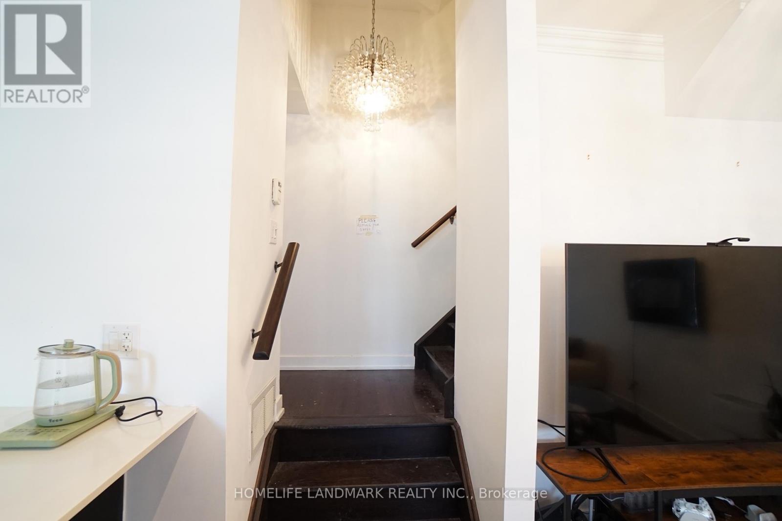 4 - 4030 Parkside Village Drive, Mississauga, Ontario  L5B 0K2 - Photo 9 - W12760400