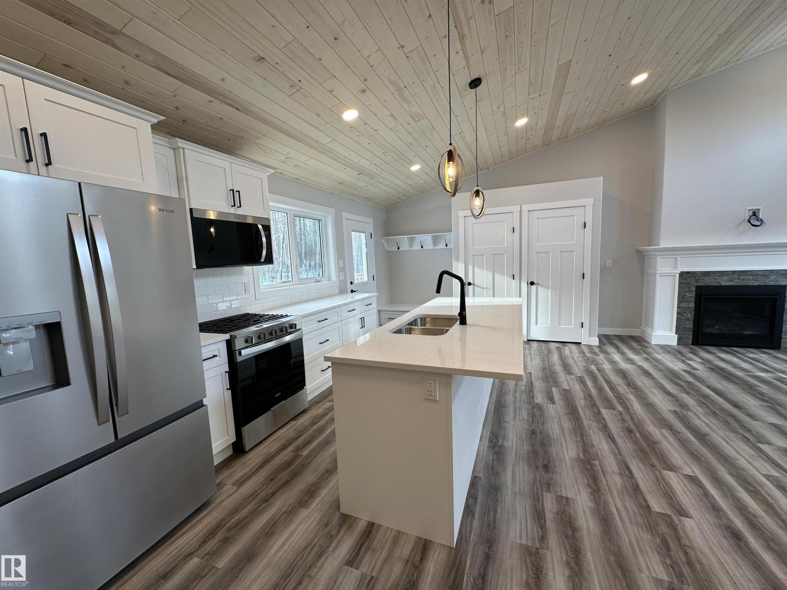 17 Hillside Cr, Rural Lac Ste. Anne County, Alberta  T0E 0A0 - Photo 25 - E4448473