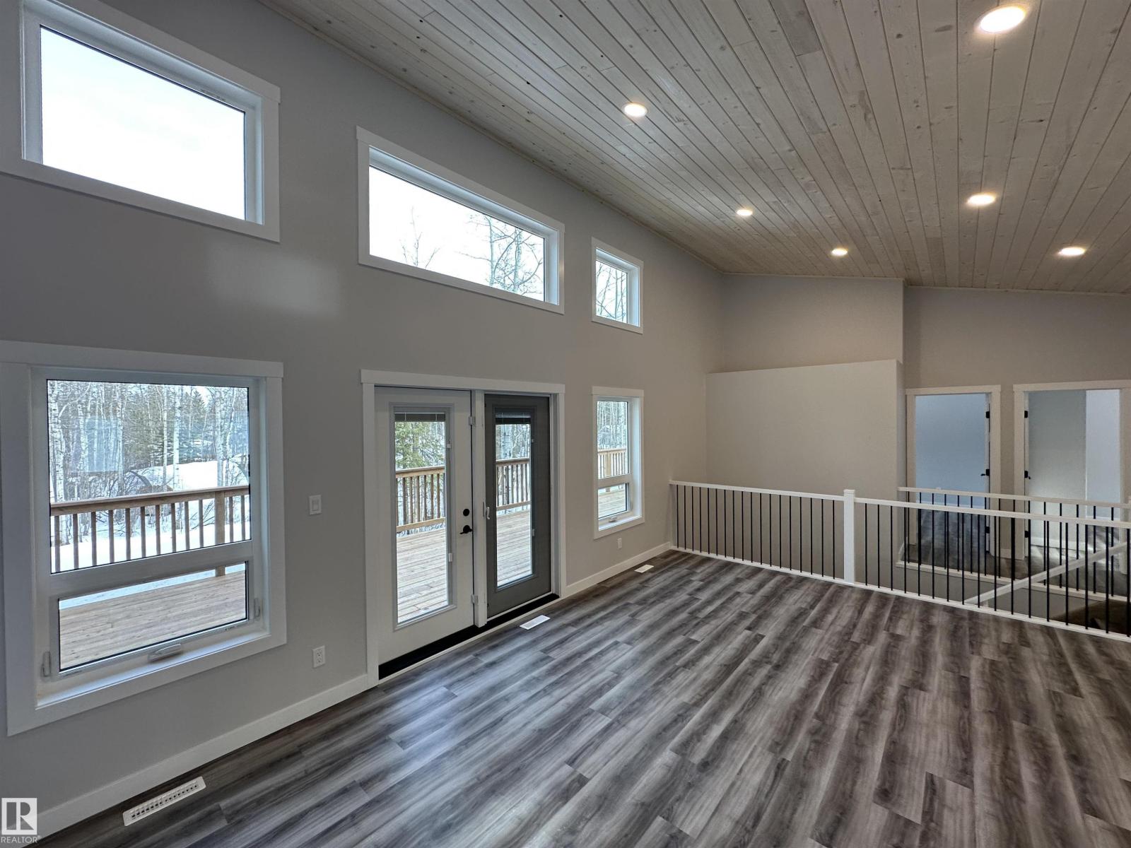 17 Hillside Cr, Rural Lac Ste. Anne County, Alberta  T0E 0A0 - Photo 39 - E4448473