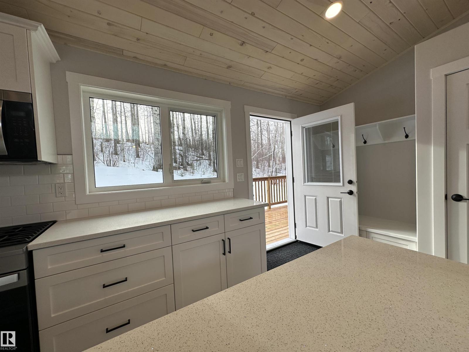 17 Hillside Cr, Rural Lac Ste. Anne County, Alberta  T0E 0A0 - Photo 47 - E4448473