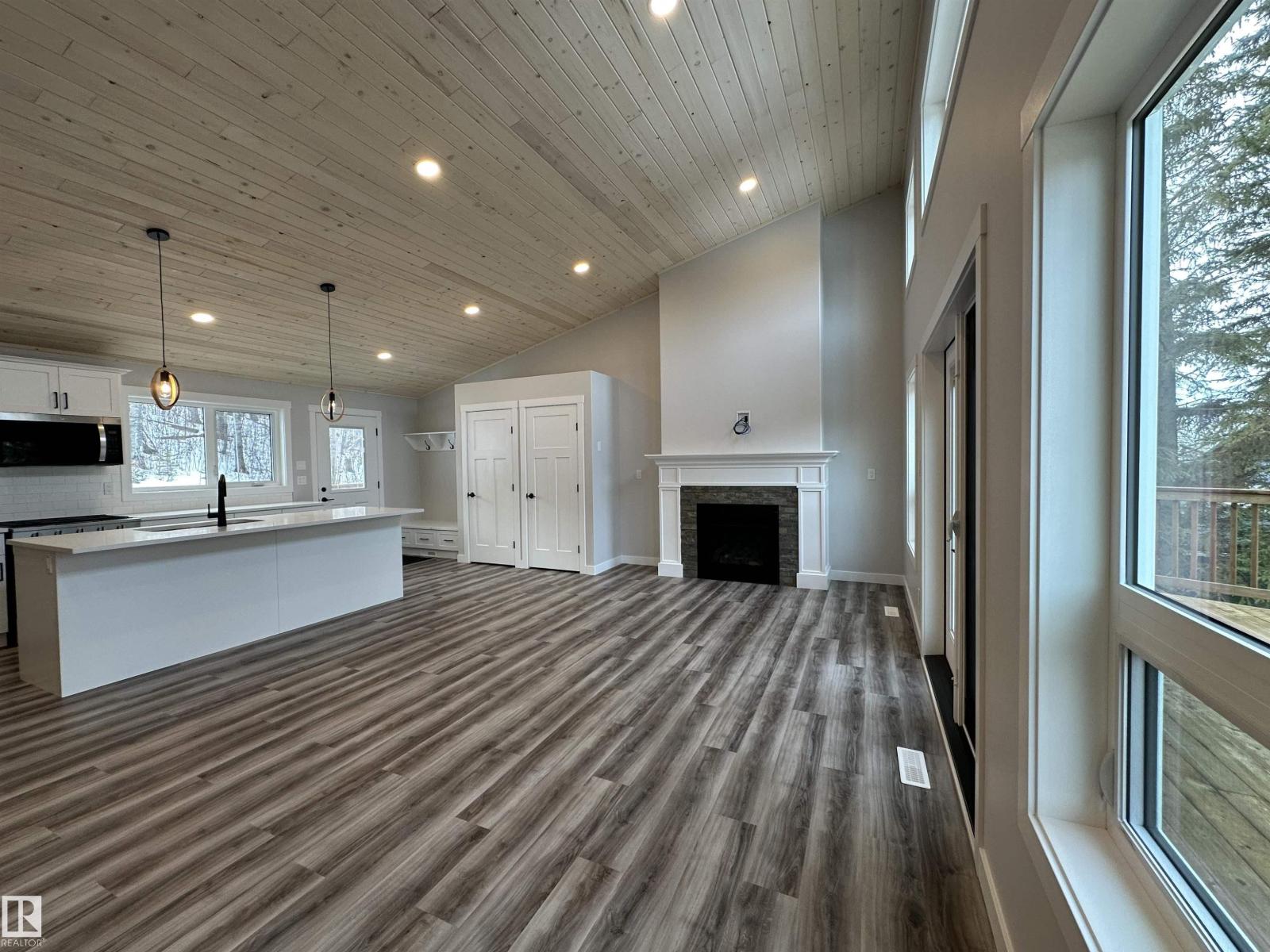 17 Hillside Cr, Rural Lac Ste. Anne County, Alberta  T0E 0A0 - Photo 48 - E4448473