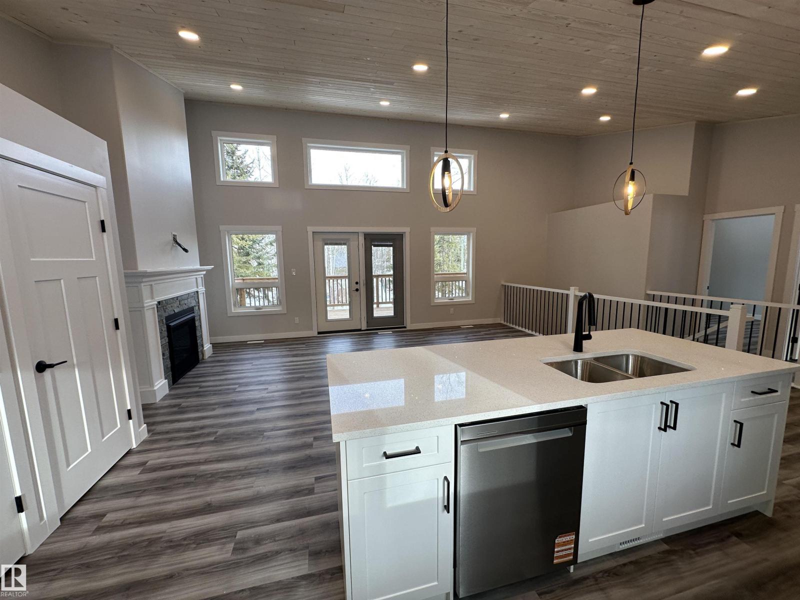 17 Hillside Cr, Rural Lac Ste. Anne County, Alberta  T0E 0A0 - Photo 46 - E4448473