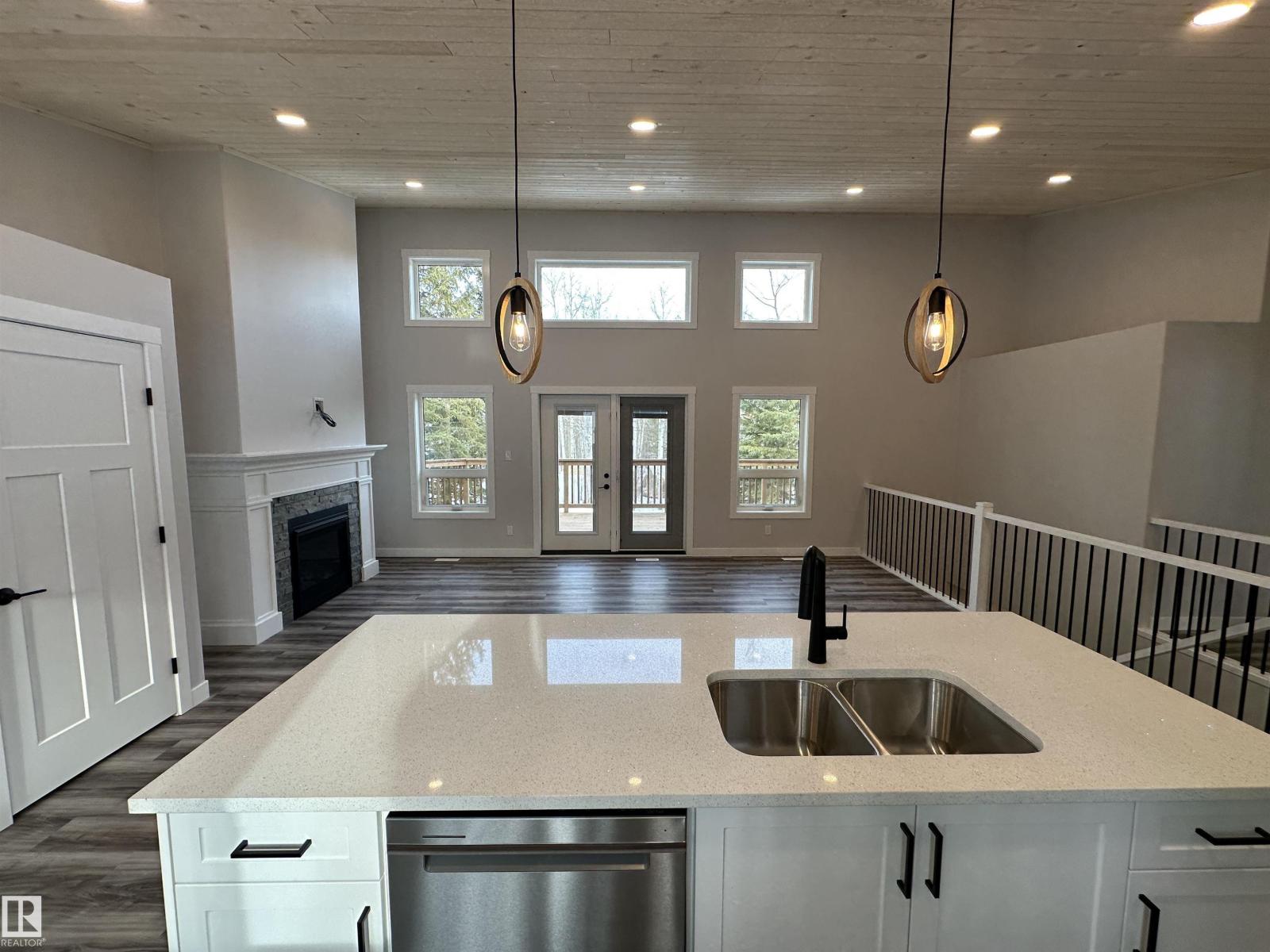 17 Hillside Cr, Rural Lac Ste. Anne County, Alberta  T0E 0A0 - Photo 43 - E4448473