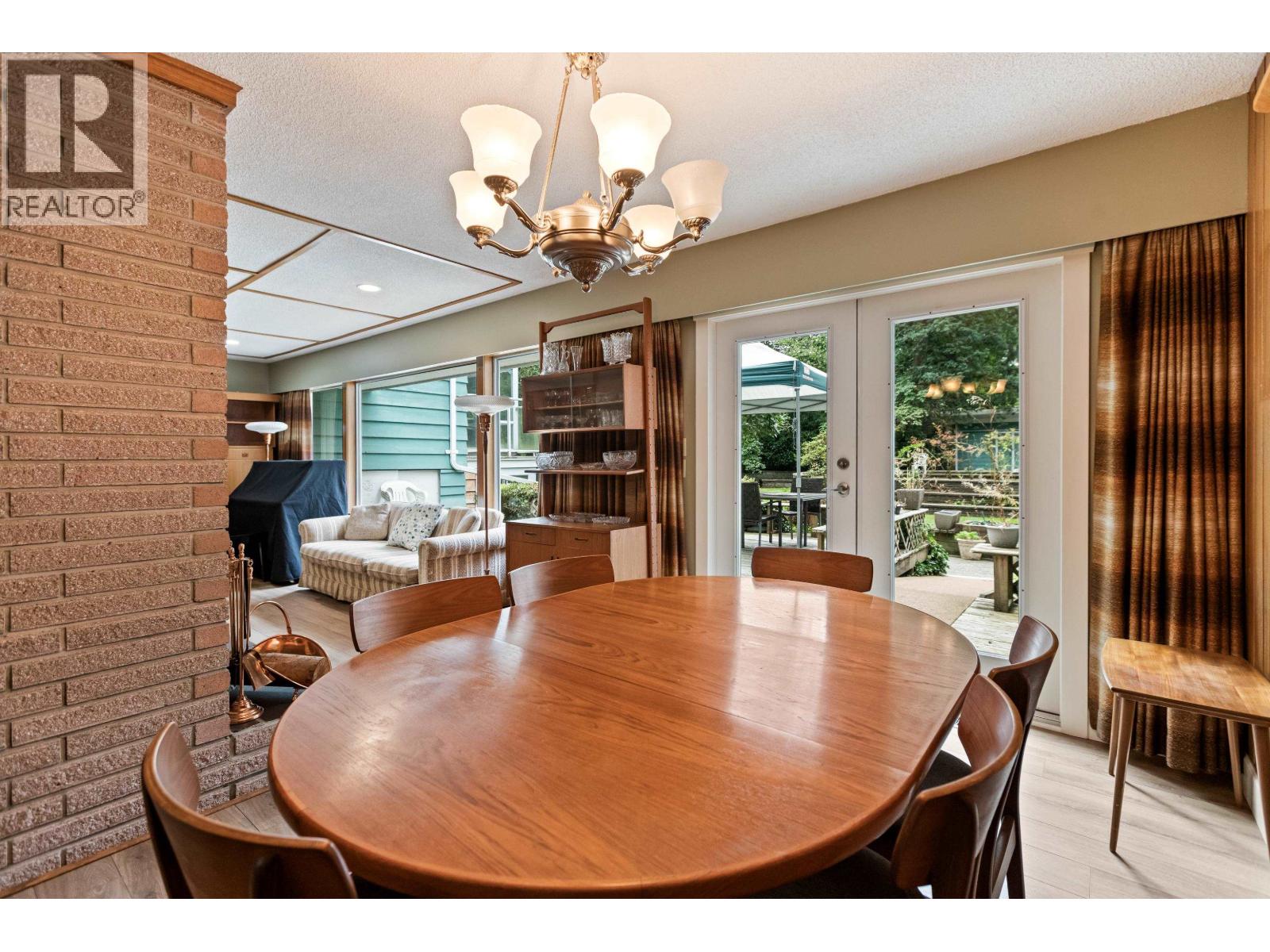 21470 124th Avenue, Maple Ridge, British Columbia  V2X 4H3 - Photo 11 - R3086914