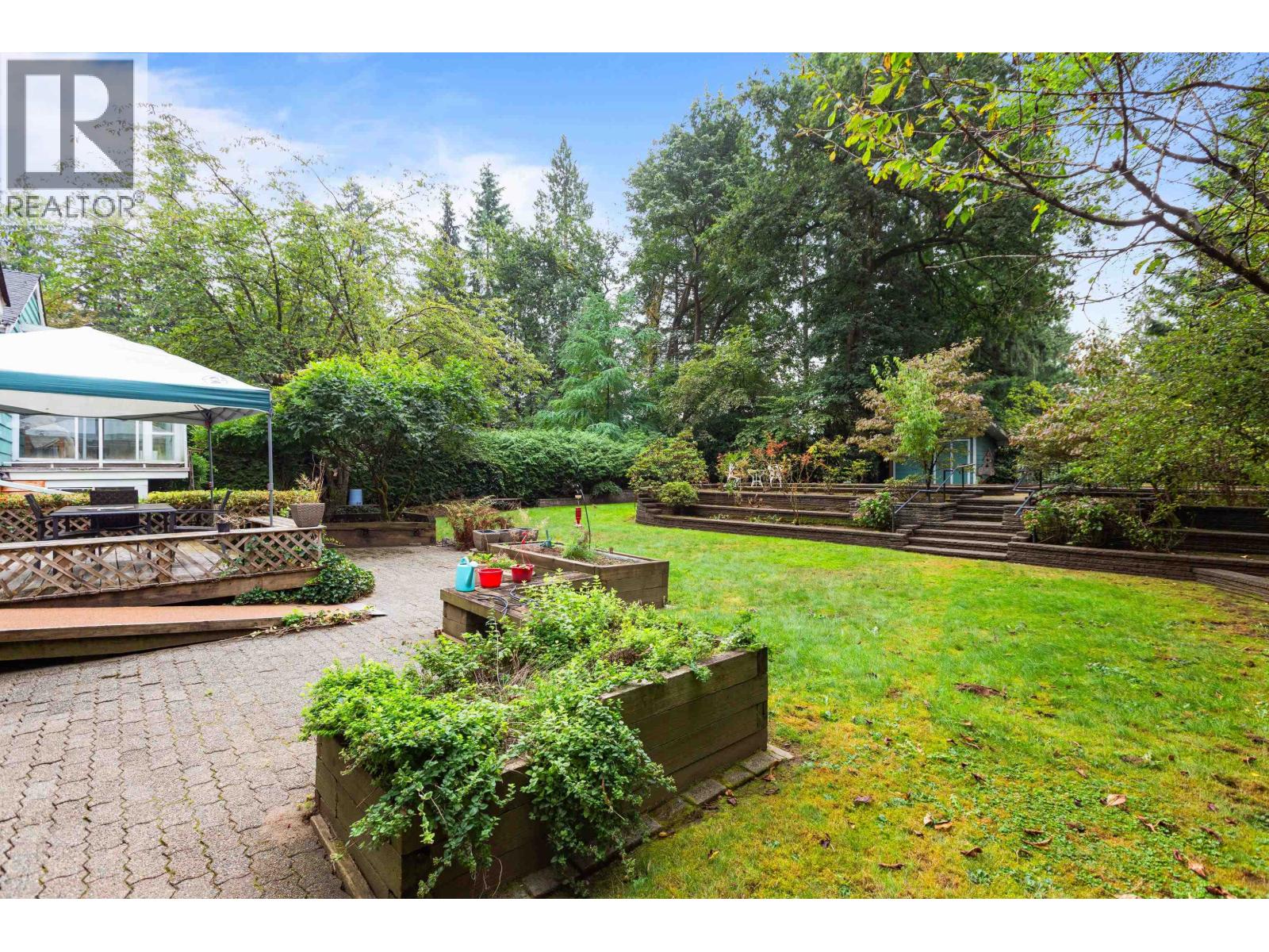 21470 124th Avenue, Maple Ridge, British Columbia  V2X 4H3 - Photo 31 - R3086914