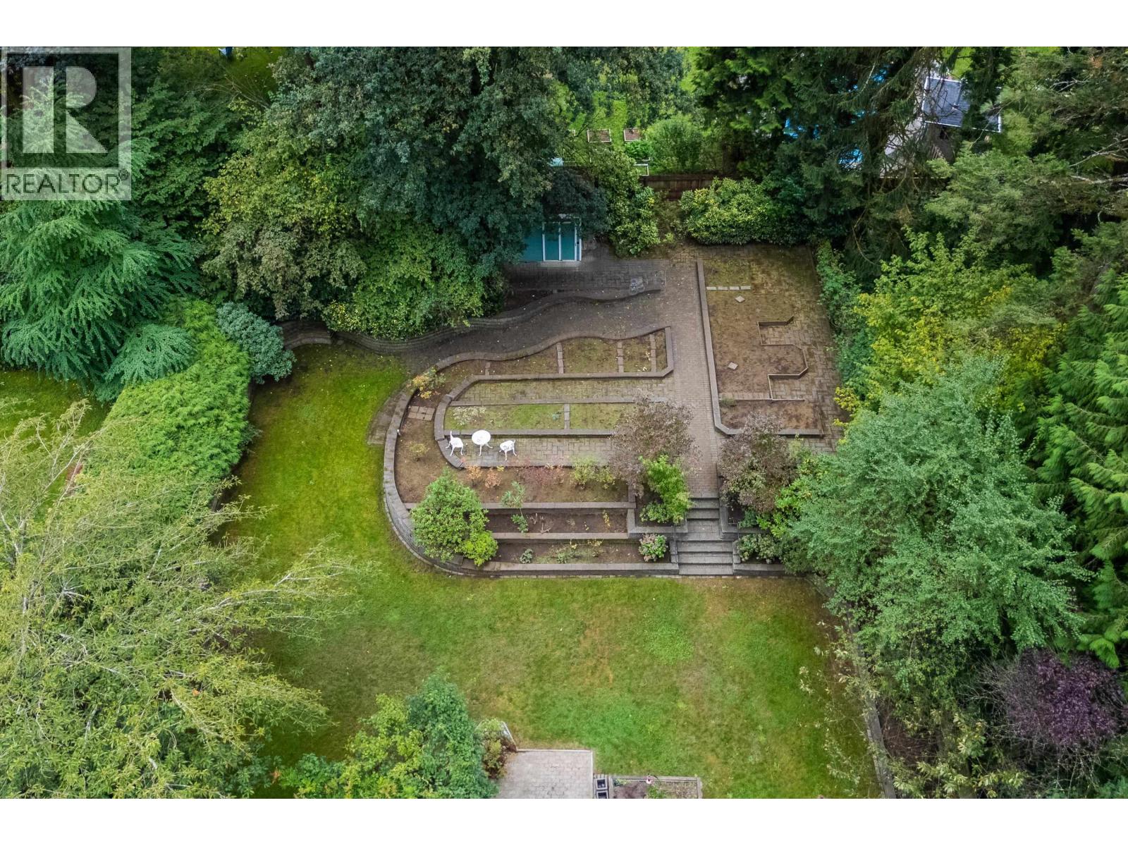 21470 124th Avenue, Maple Ridge, British Columbia  V2X 4H3 - Photo 33 - R3086914