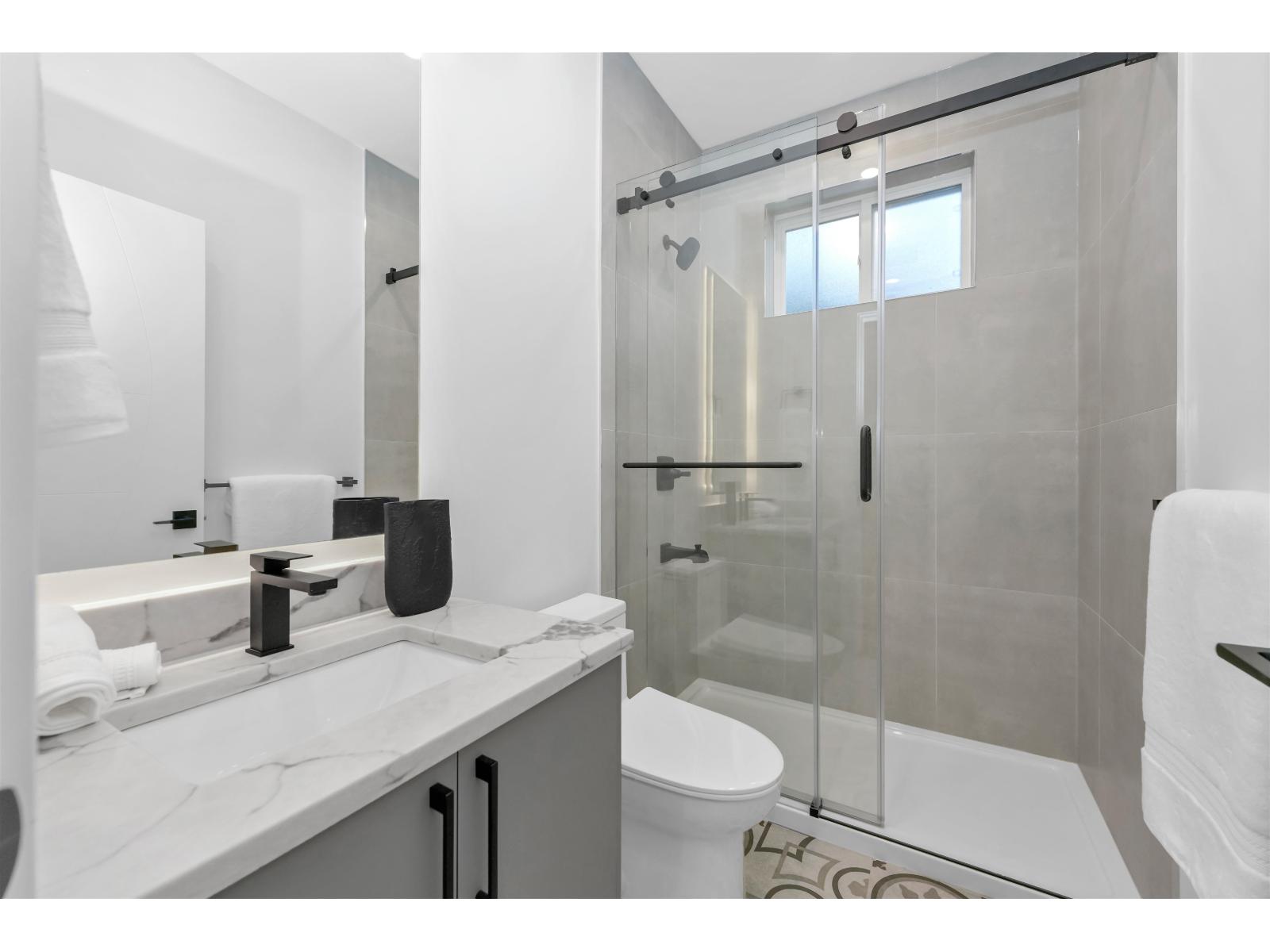 7 2168 Vinewood St Street, Abbotsford, British Columbia  V2S 3S4 - Photo 13 - R3084934