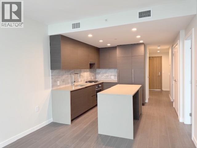 5509 2108 GILMORE AVENUE, Burnaby, British Columbia