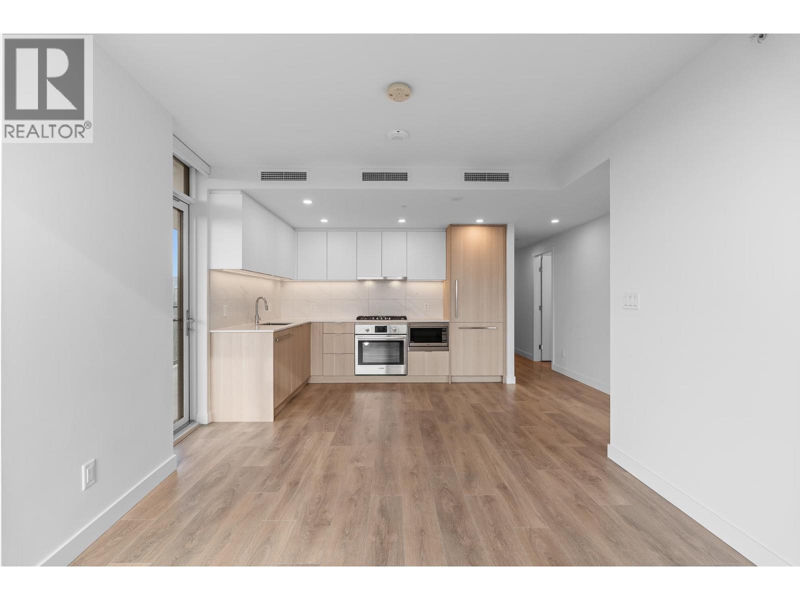 1802 308 Alderson Avenue, Coquitlam, British Columbia  V3K 0J2 - Photo 14 - R3086344