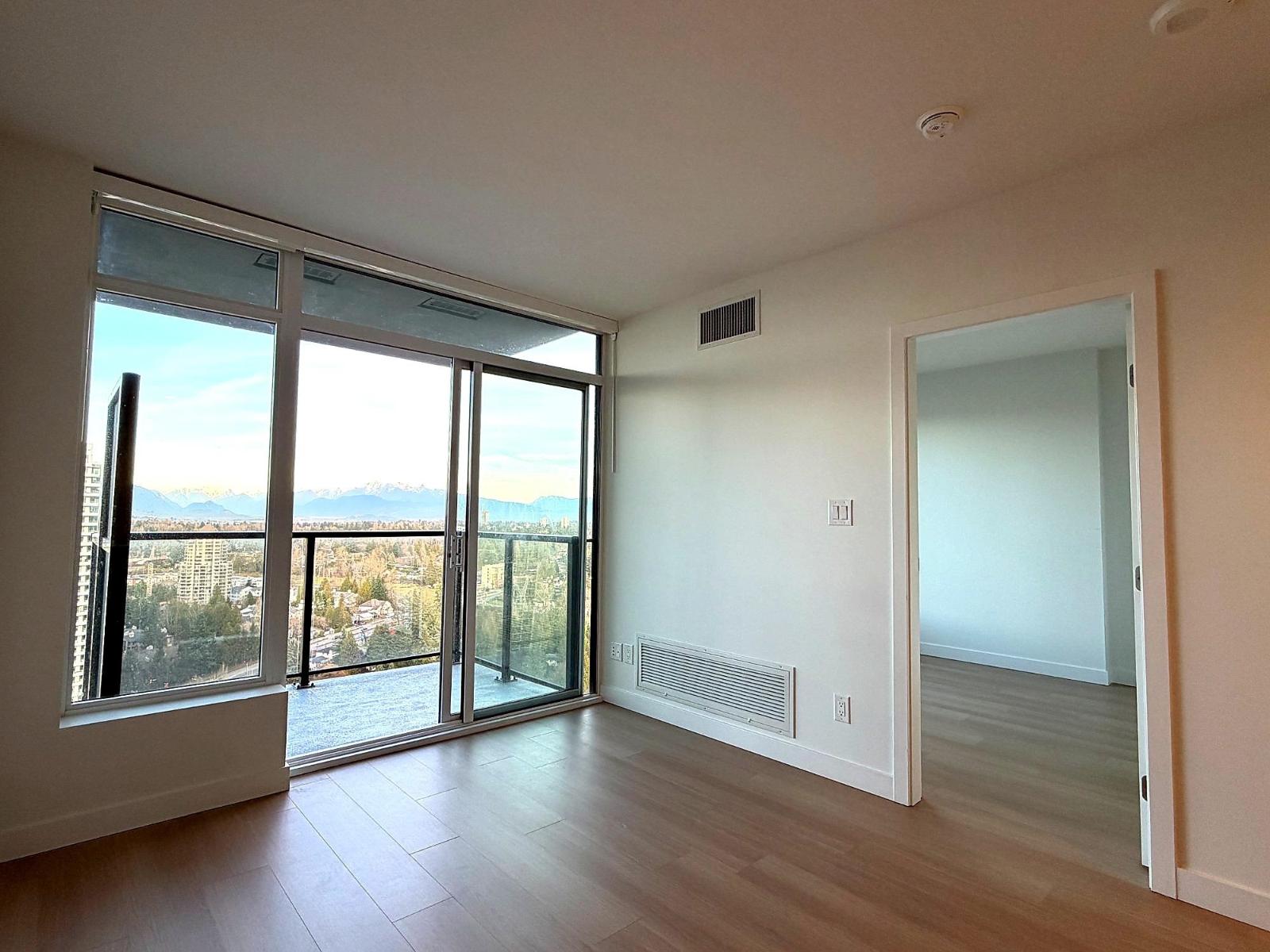 3307 13725 George Junction, Surrey, British Columbia  V3T 4Y3 - Photo 9 - R3086487