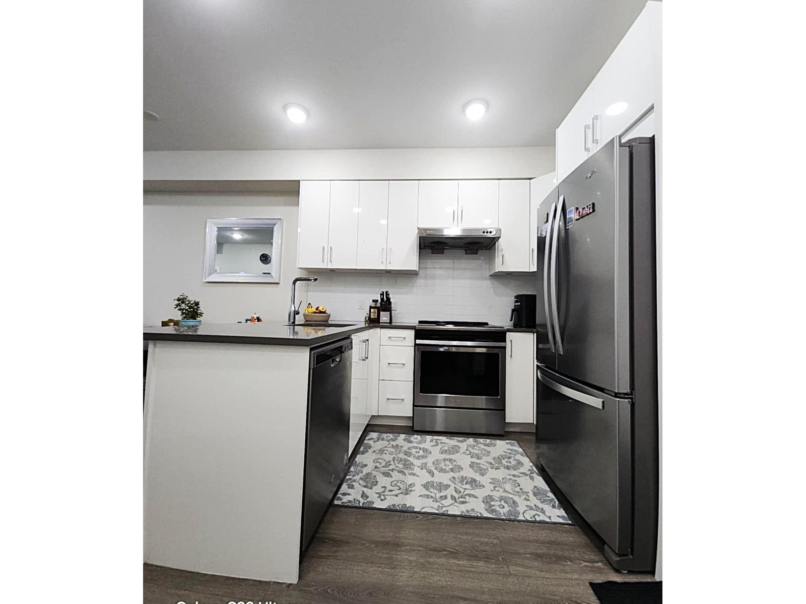 409 15351 101 Avenue, Surrey, British Columbia  V3R 0G2 - Photo 5 - R3086928