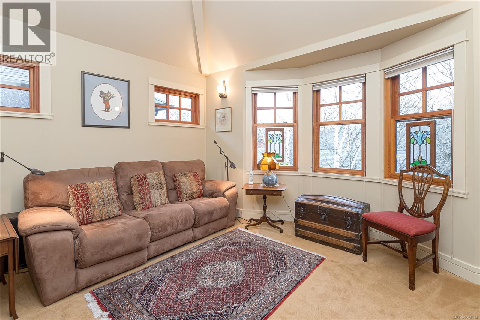 4 933 Meares St, Victoria, British Columbia  V8V 3J5 - Photo 23 - 1024894