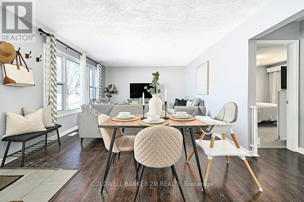 481 Emerald Avenue, Oshawa, Ontario  L1J 1K3 - Photo 2 - E12760434