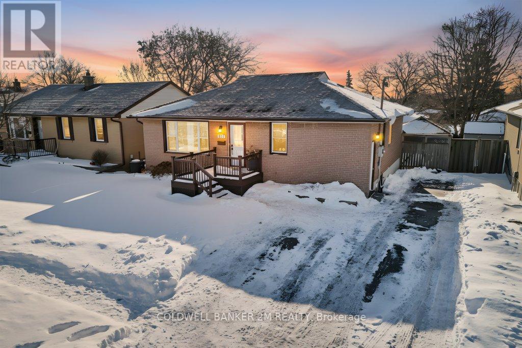 481 Emerald Avenue, Oshawa, Ontario  L1J 1K3 - Photo 9 - E12760434