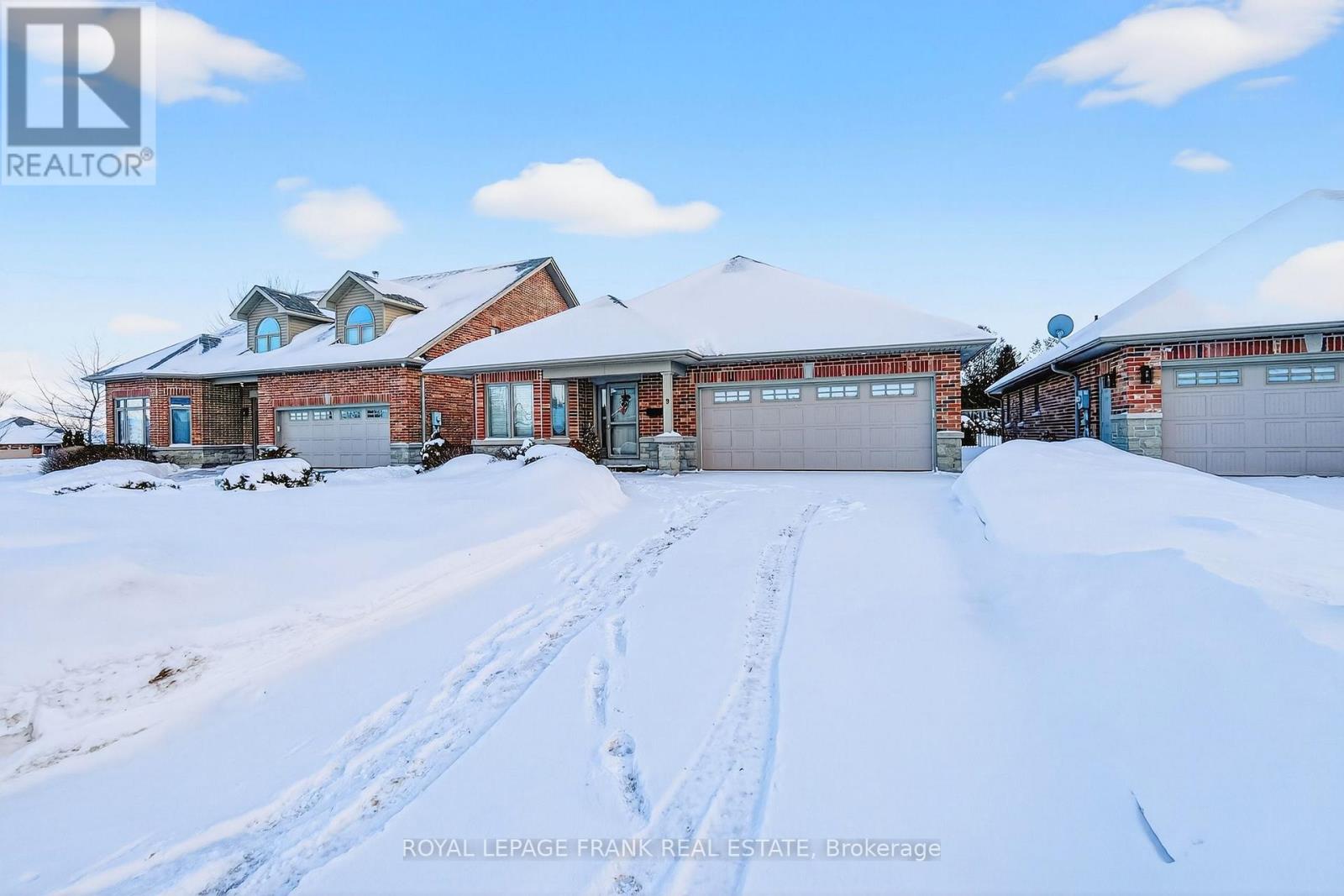 9 Green Arbour Way, Kawartha Lakes, Ontario  K9V 0E7 - Photo 37 - X12760488