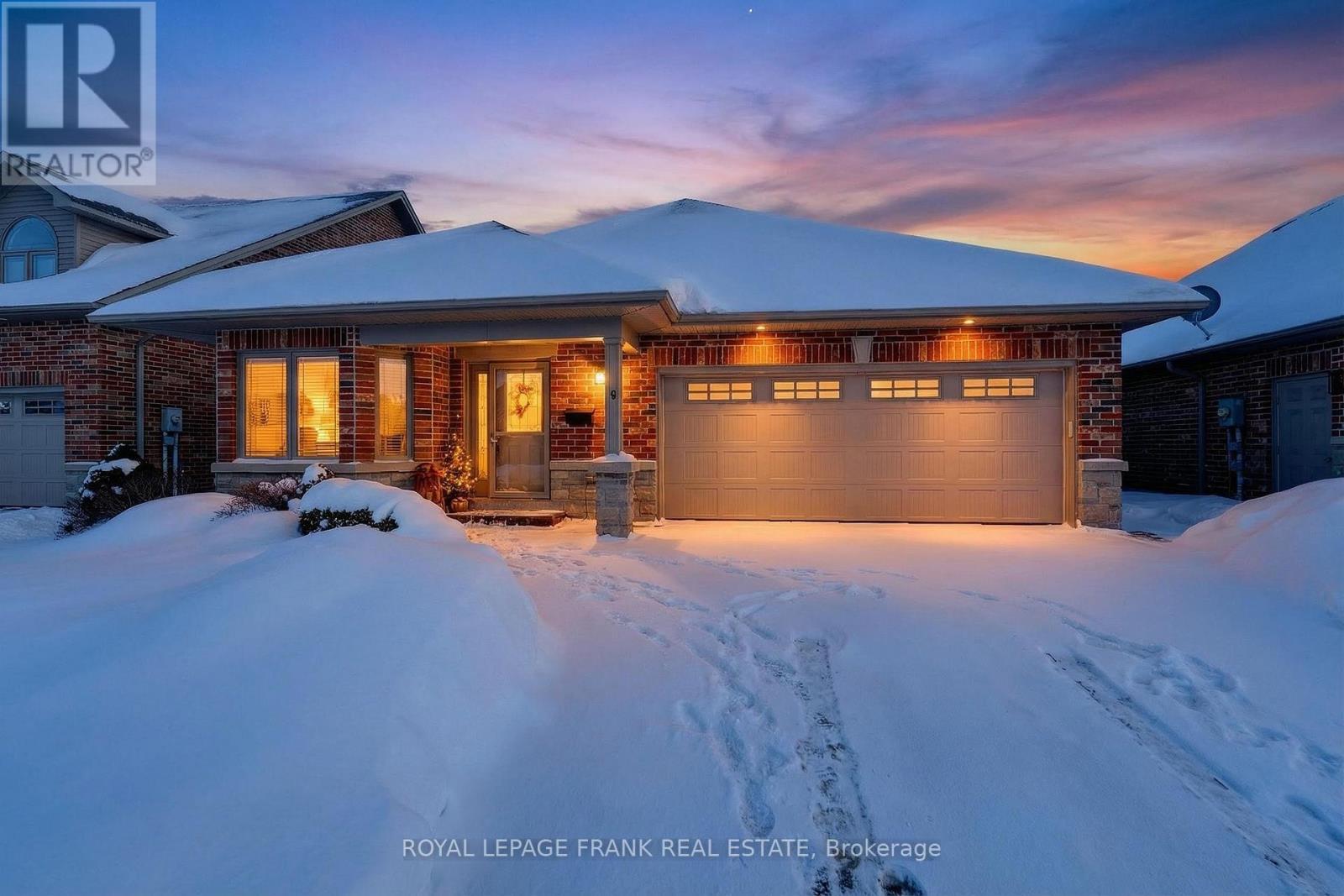 9 Green Arbour Way, Kawartha Lakes, Ontario  K9V 0E7 - Photo 38 - X12760488