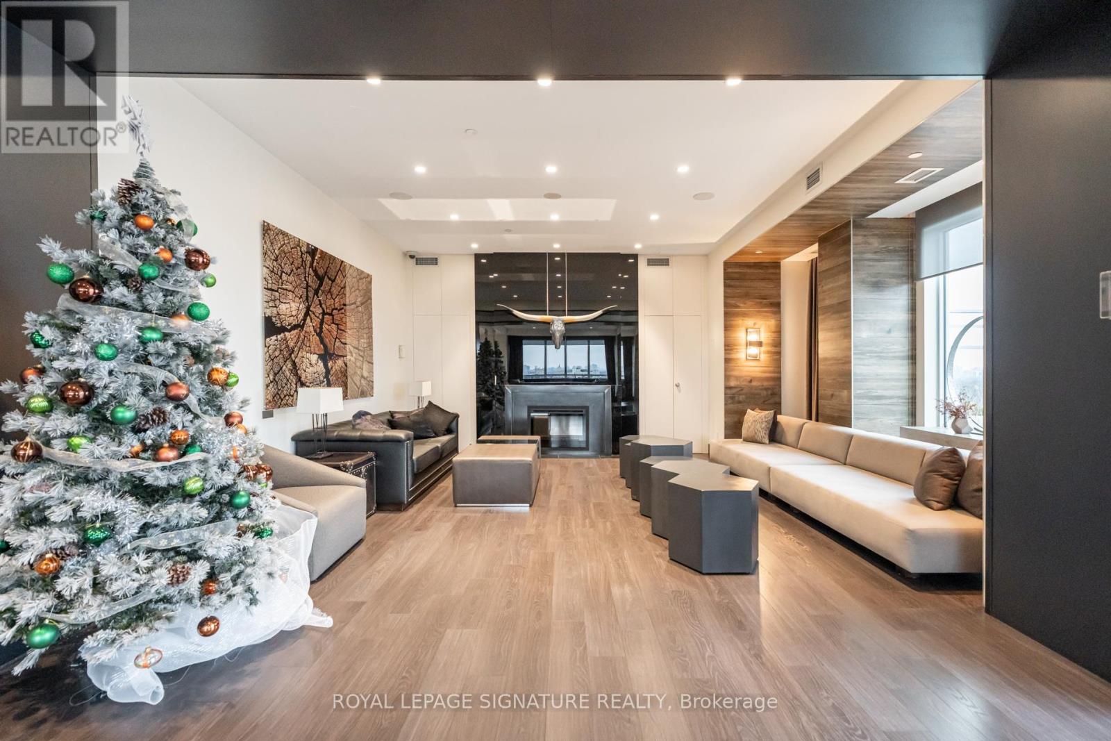 836 - 1830 Bloor Street W, Toronto, Ontario  M6P 0A2 - Photo 25 - W12760122