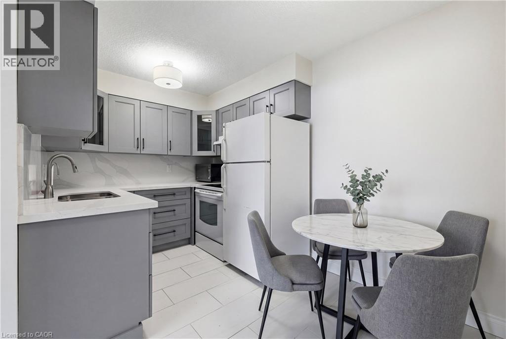 225 Harvard Place Unit# 312, Waterloo, Ontario  N2J 4H4 - Photo 10 - 40803043