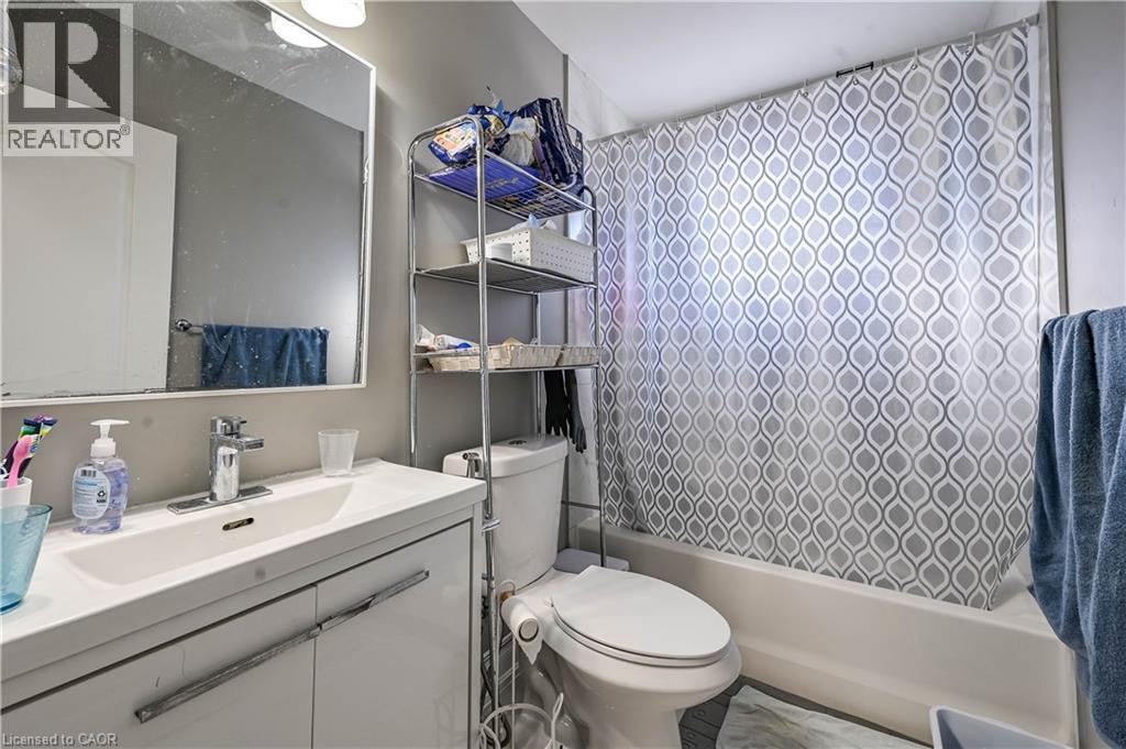 76 Terrace Drive, Hamilton, Ontario  L9A 2Y6 - Photo 9 - 40801291