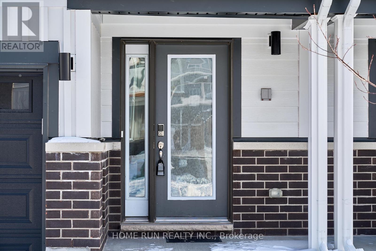 752 Kinstead Private, Ottawa, Ontario  K2S 3B3 - Photo 3 - X12760440