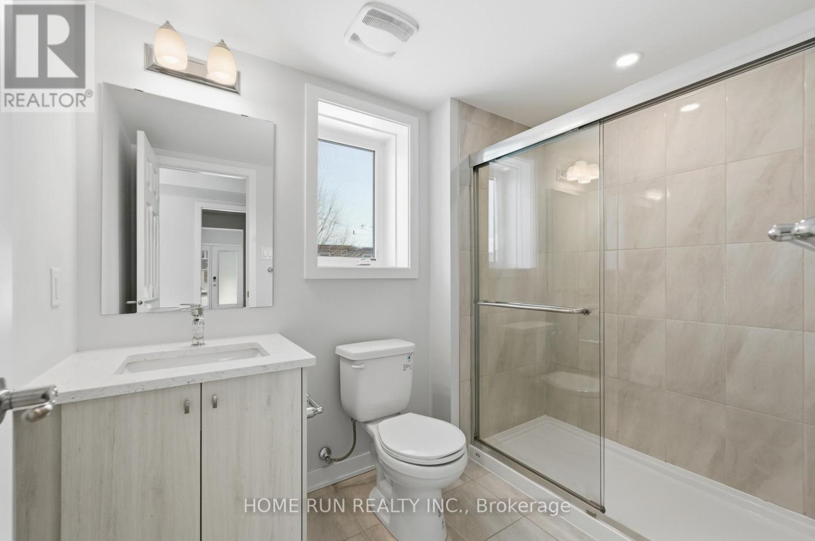 752 Kinstead Private, Ottawa, Ontario  K2S 3B3 - Photo 8 - X12760440