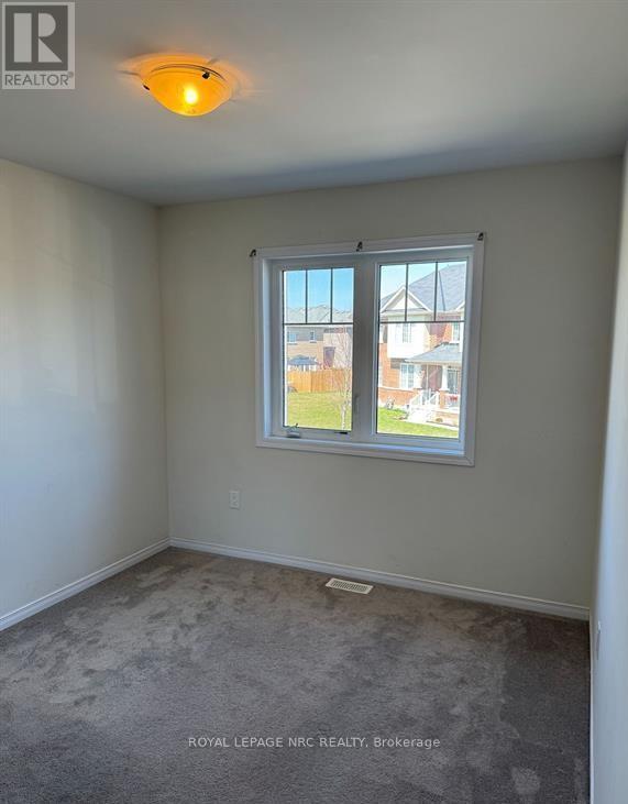 260 Esther Crescent, Thorold, Ontario  L3B 0H1 - Photo 18 - X12760528