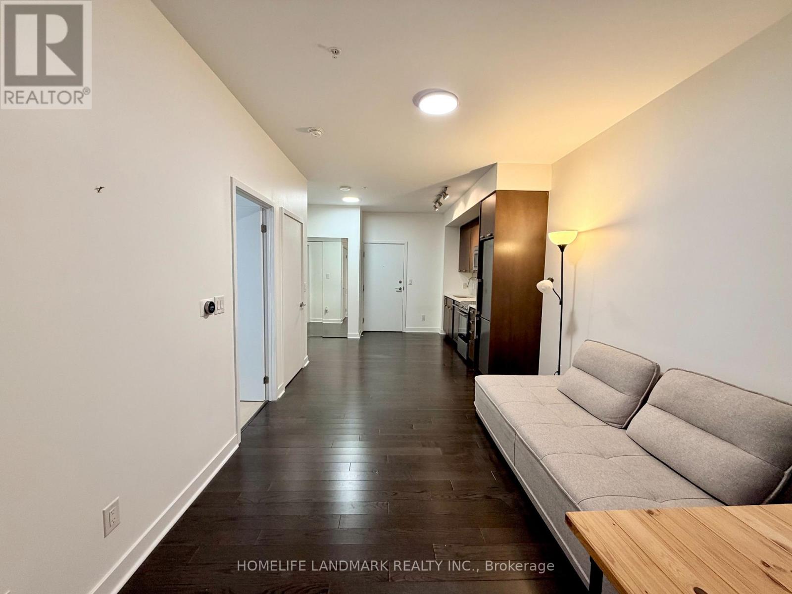 1014 - 295 Adelaide Street W, Toronto, Ontario  M5V 1P7 - Photo 6 - C12760436