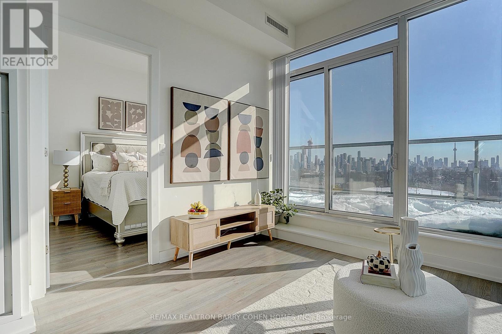 806 - 6 Parkwood Avenue, Toronto (Casa Loma), Ontario  M5V 0A3 - Photo 14 - C12760450