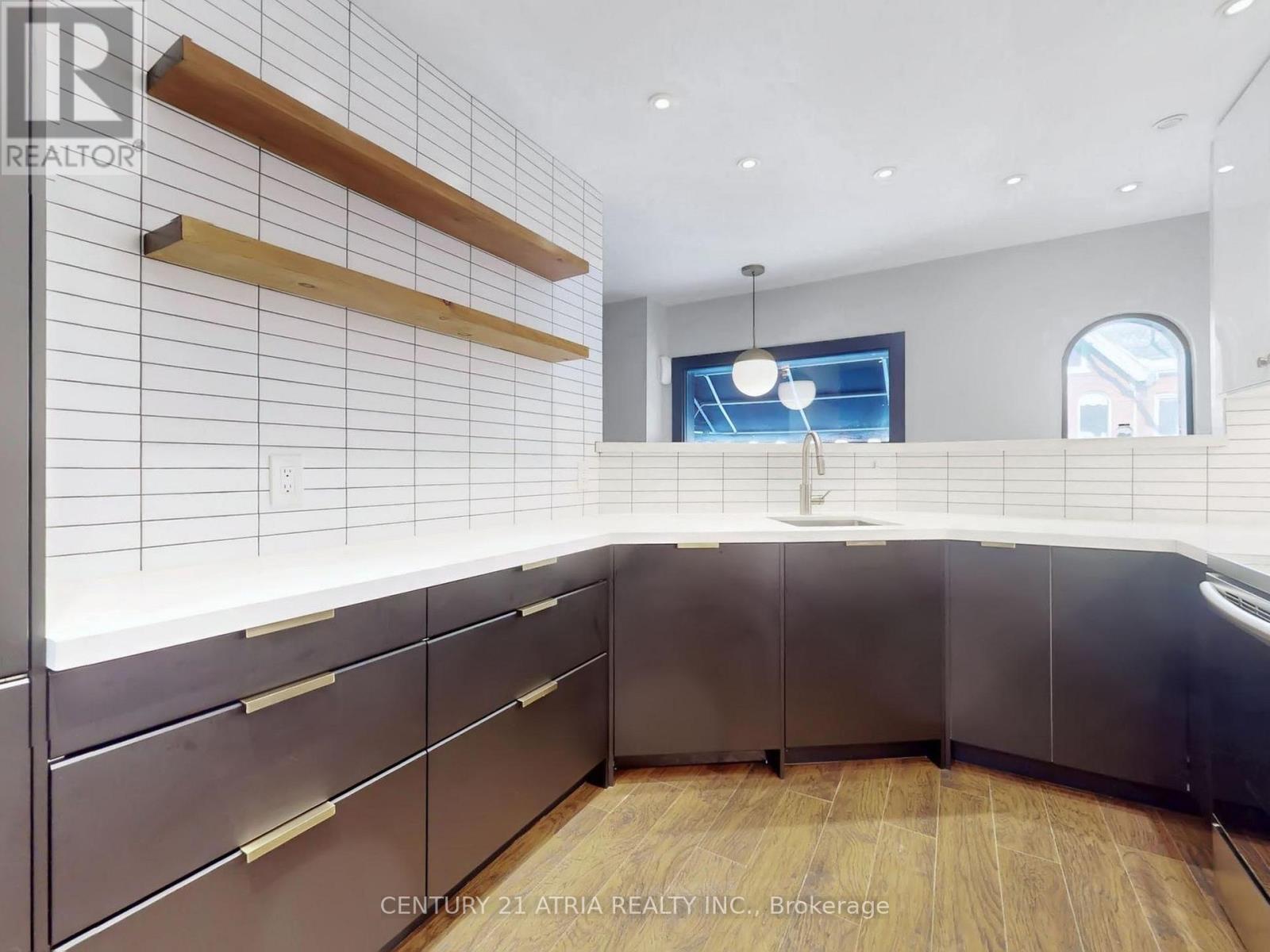 65 Mcgill Street, Toronto (Church-Yonge Corridor), Ontario  M5B 1H3 - Photo 6 - C12760452