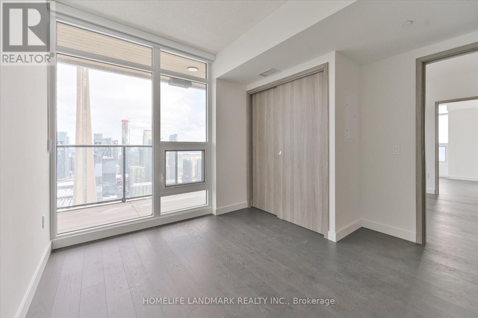 6203 - 1 Concord Cityplace Way, Toronto (Waterfront Communities), Ontario  M5V 0X3 - Photo 19 - C12760454