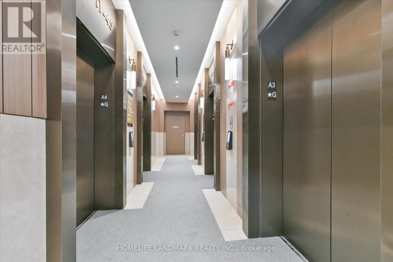 6203 - 1 Concord Cityplace Way, Toronto (Waterfront Communities), Ontario  M5V 0X3 - Photo 3 - C12760454