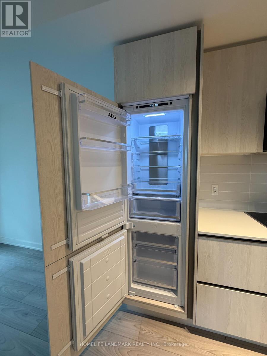 1202 - 110 Broadway Avenue, Toronto (Mount Pleasant West), Ontario  M4P 1V7 - Photo 14 - C12760458