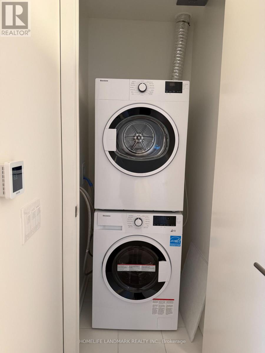 1202 - 110 Broadway Avenue, Toronto (Mount Pleasant West), Ontario  M4P 1V7 - Photo 15 - C12760458