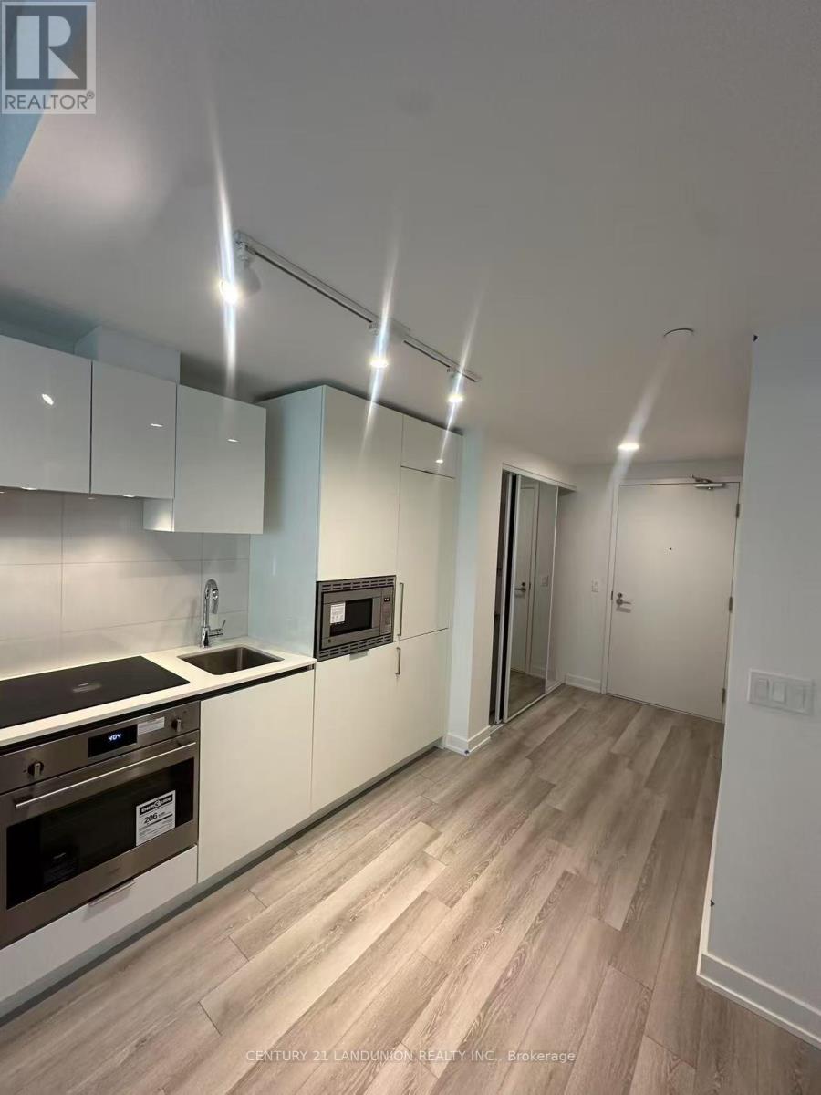 2711 - 230 Simcoe Street, Toronto (Kensington-Chinatown), Ontario  M5T 0G7 - Photo 5 - C12760476