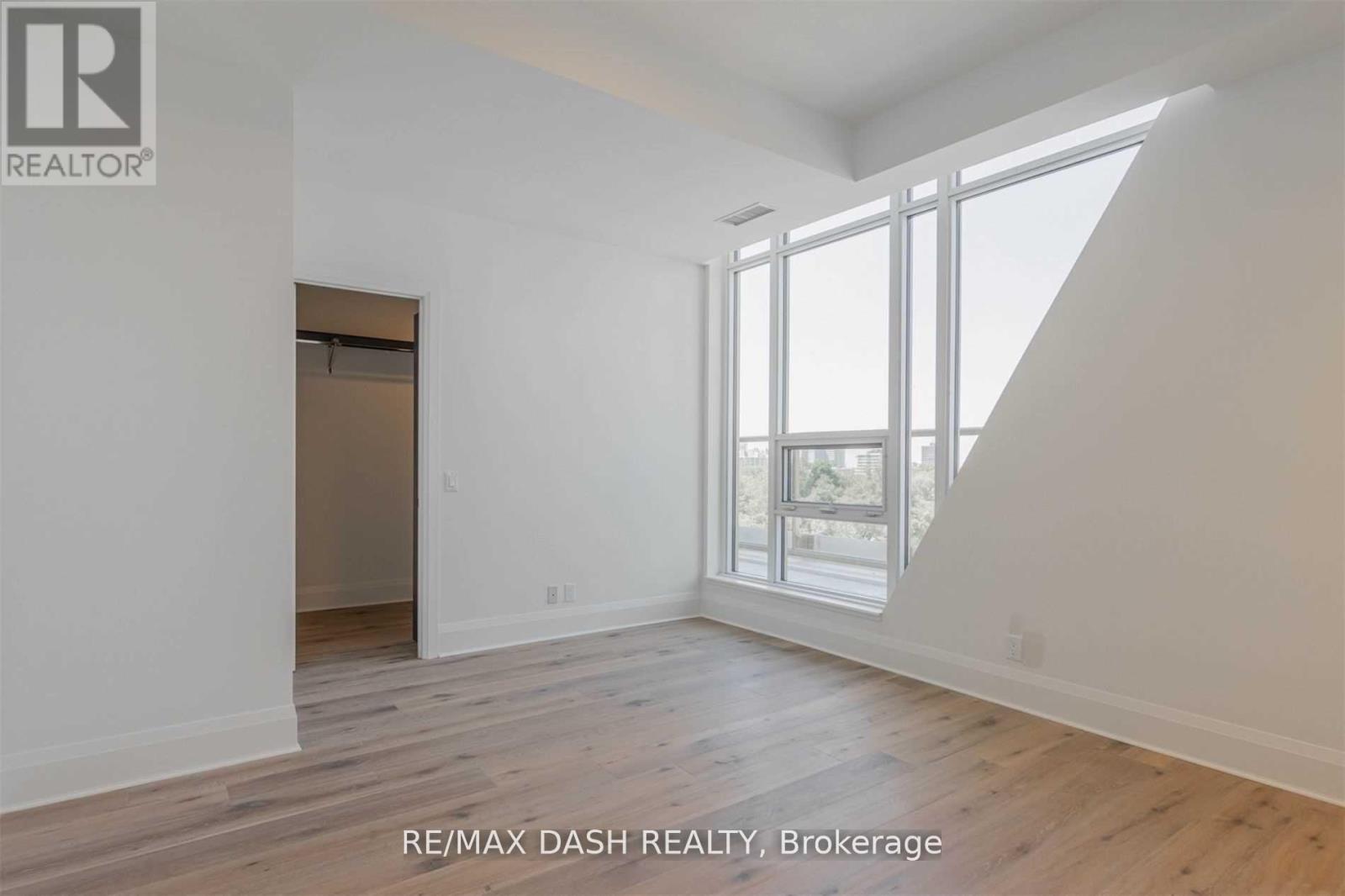 801 - 151 Avenue Road, Toronto (Annex), Ontario  M5R 2H7 - Photo 10 - C12760484