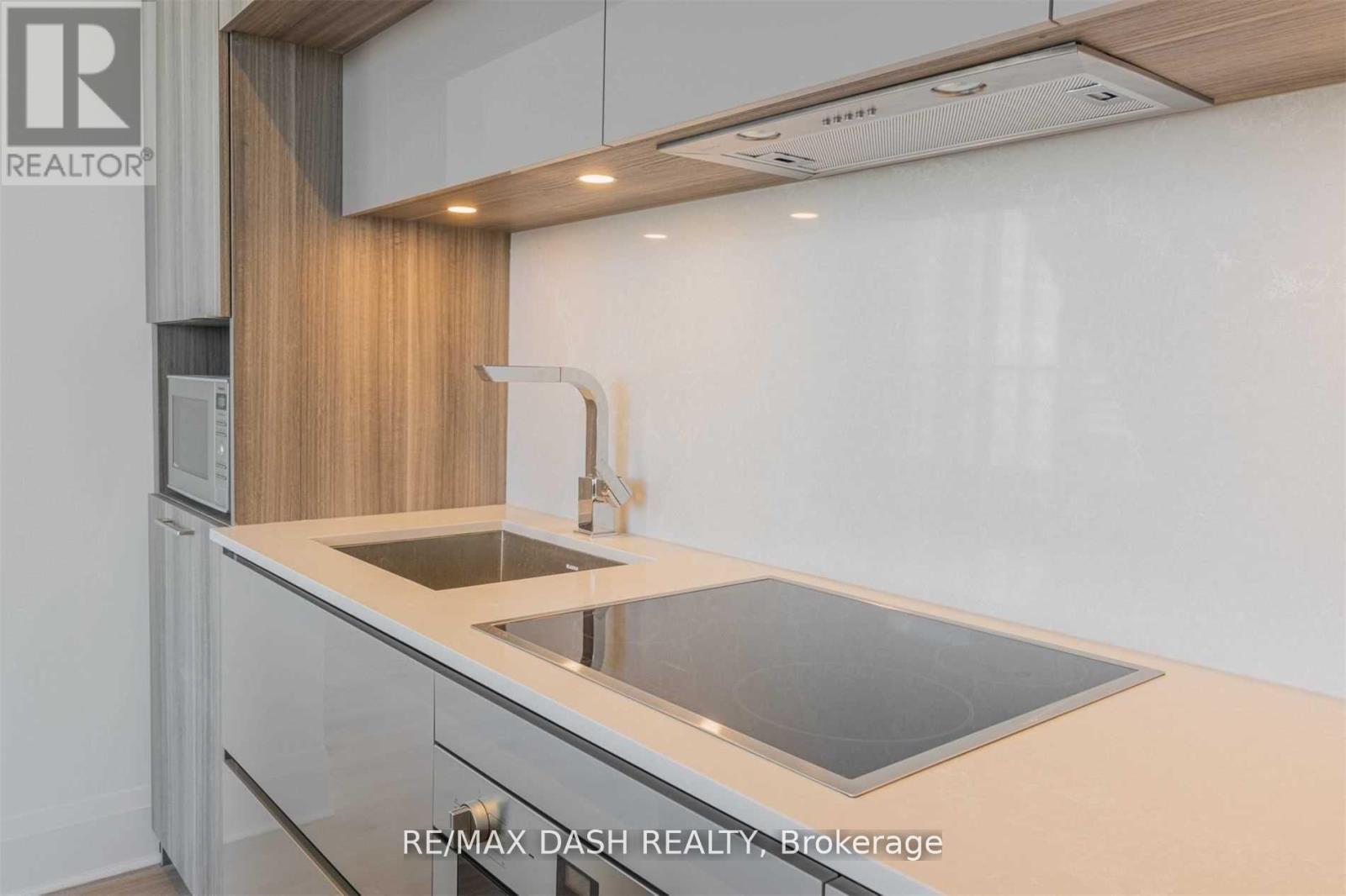 801 - 151 Avenue Road, Toronto (Annex), Ontario  M5R 2H7 - Photo 25 - C12760484