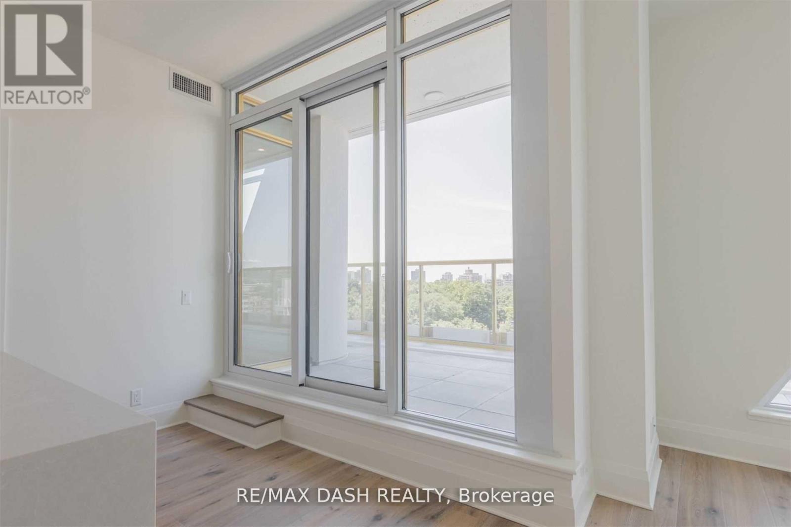 801 - 151 Avenue Road, Toronto (Annex), Ontario  M5R 2H7 - Photo 28 - C12760484