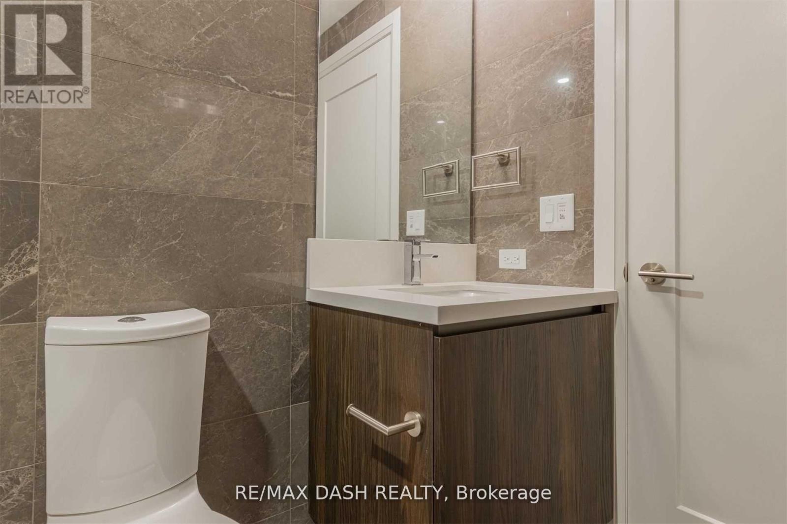 801 - 151 Avenue Road, Toronto (Annex), Ontario  M5R 2H7 - Photo 6 - C12760484