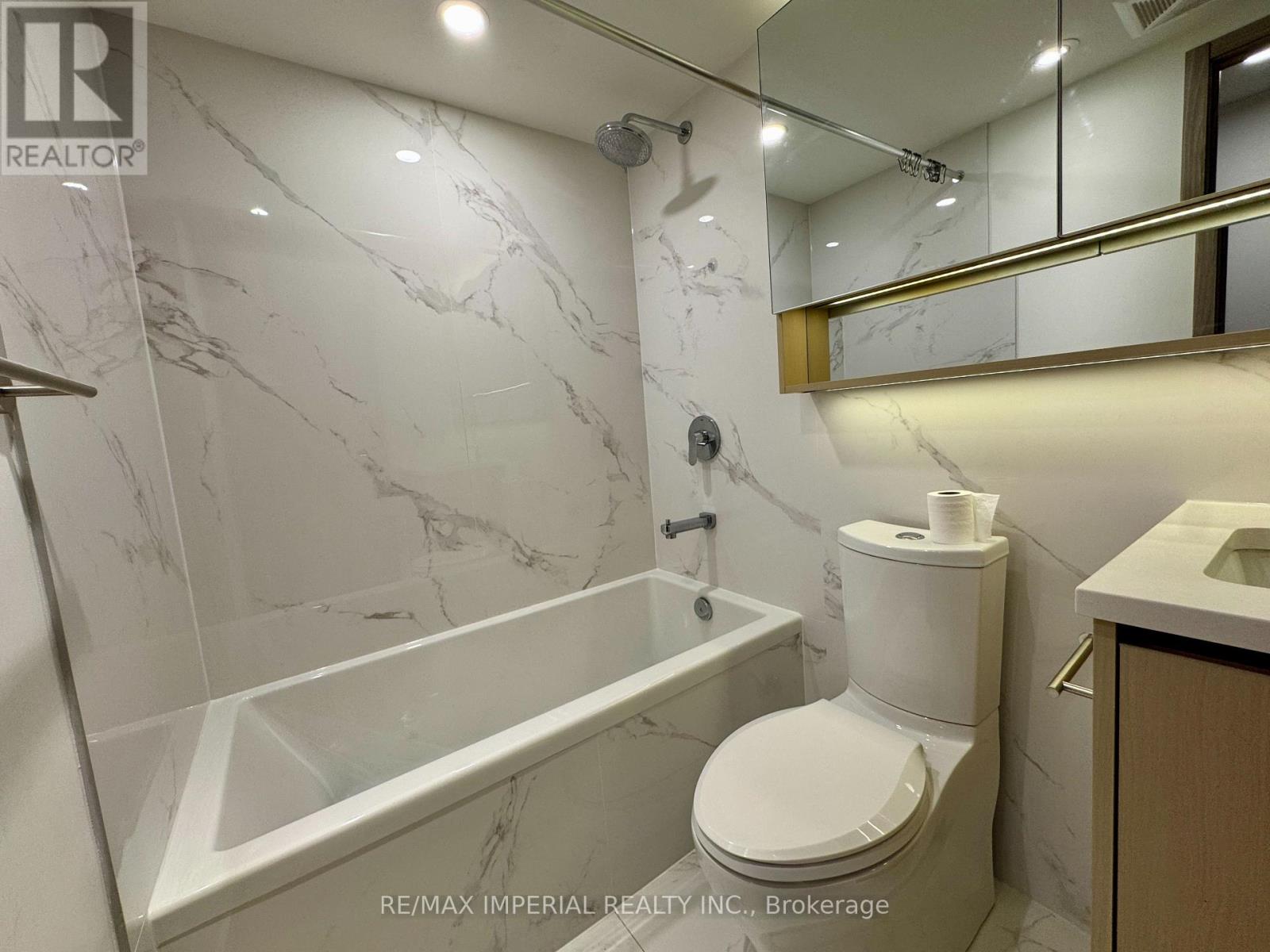 911 - 38 Widmer Street, Toronto, Ontario  M5V 0P7 - Photo 18 - C12760526