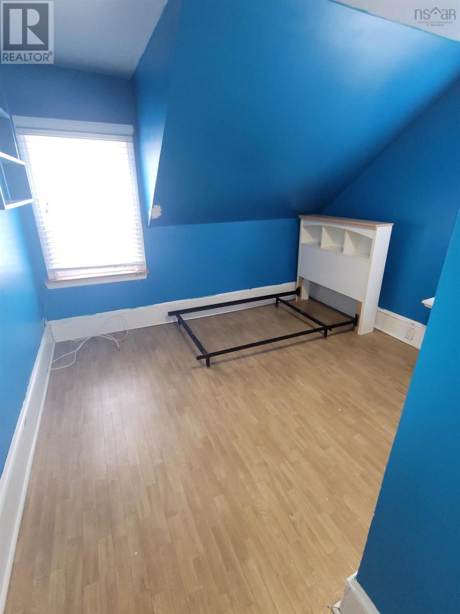 34 Cottage Street, Dominion, Nova Scotia  B1G 1C1 - Photo 15 - 202602160